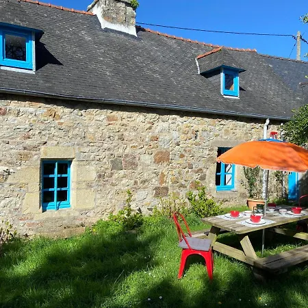 Holiday home Le Penty De Lesquiffinec *