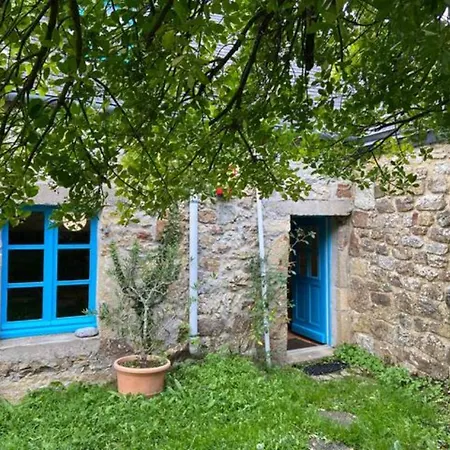 Holiday home Le Penty De Lesquiffinec