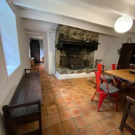 Holiday home Le Penty De Lesquiffinec Crozon